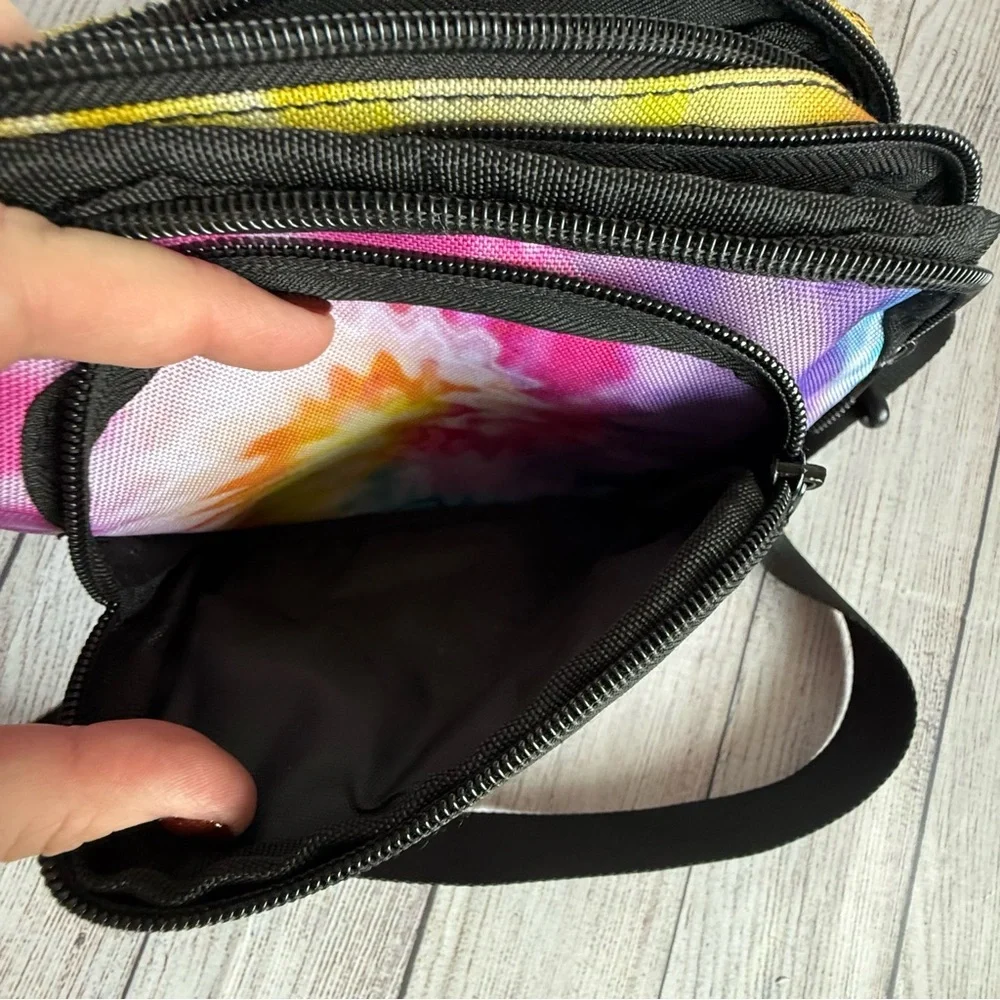 WALT DISNEY WORLD Mickey Mouse Tie Dyed Fanny Pack - Picture 8 of 8